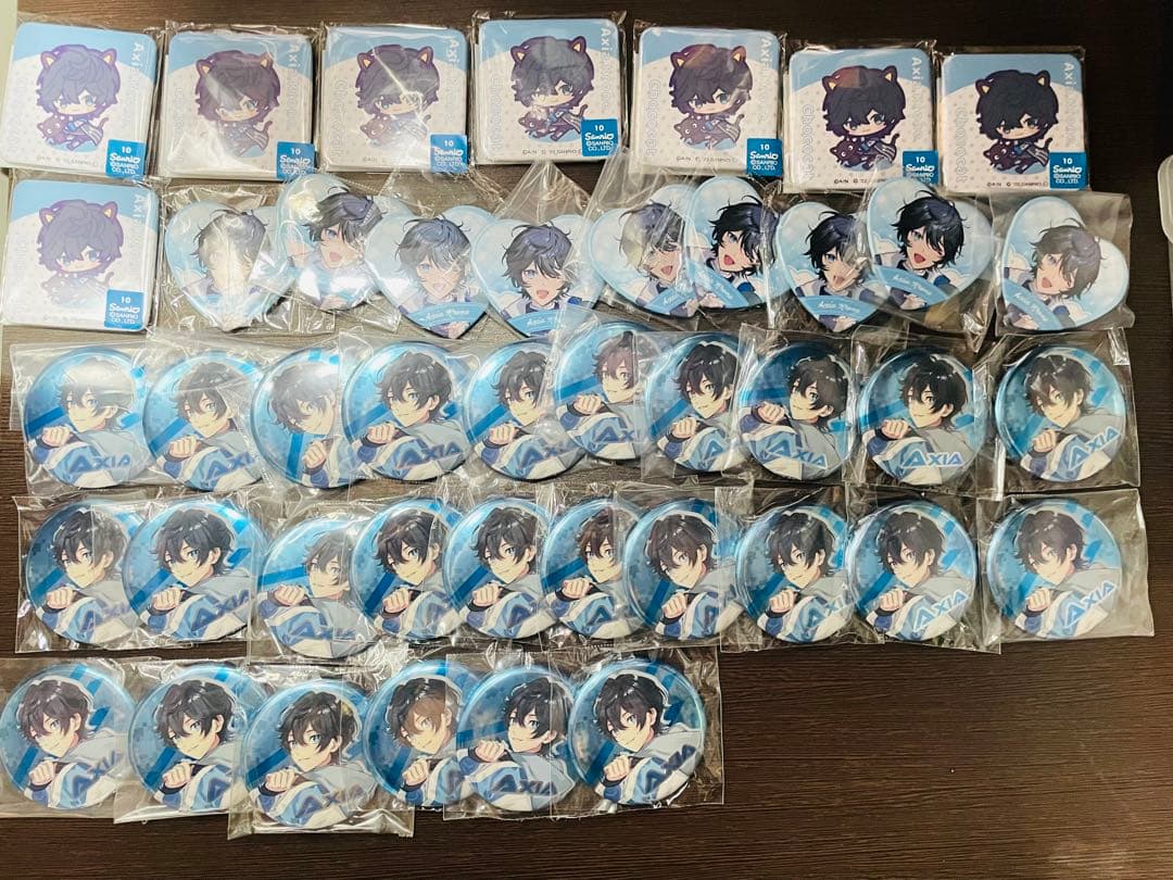 アクシア・クローネ 缶バッジ　53点　まとめ売り アクシア・クローネ 缶バッチ にじさんじ - メルカリ