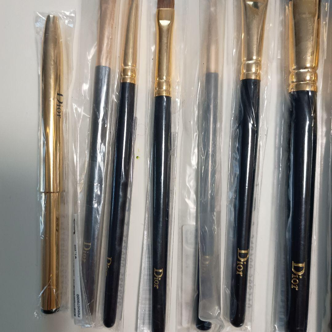 クリスチャンディオール　 メイクブラシセット レザーケース付き