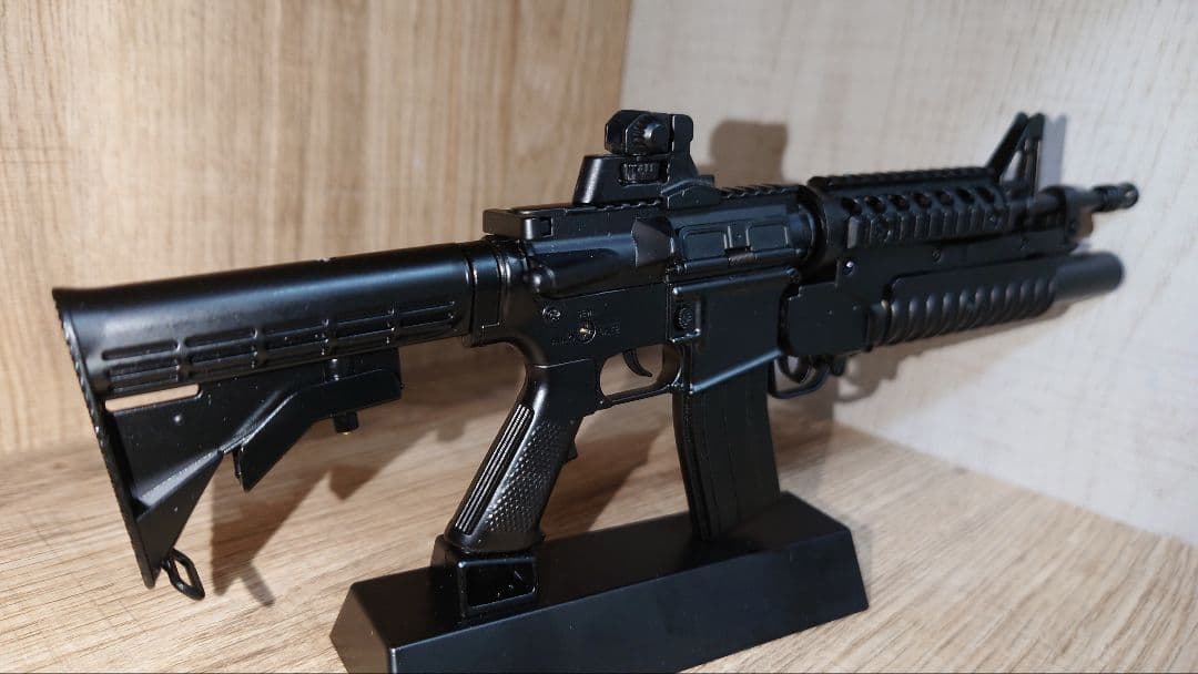 1/3スケール ミニチュア模型 AR15