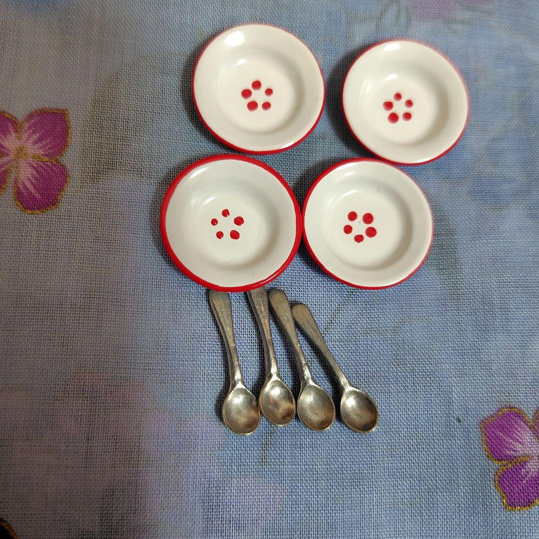 【ララさん用】：ニキティキ/ドイツ製/バウアー社ミニチュアドールハウス