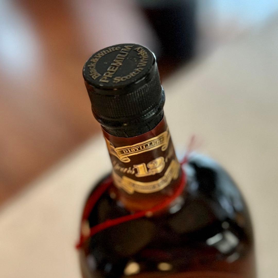 特級ウイスキー］ブラック&ホワイトBlack & Whiteプレミアム 12年