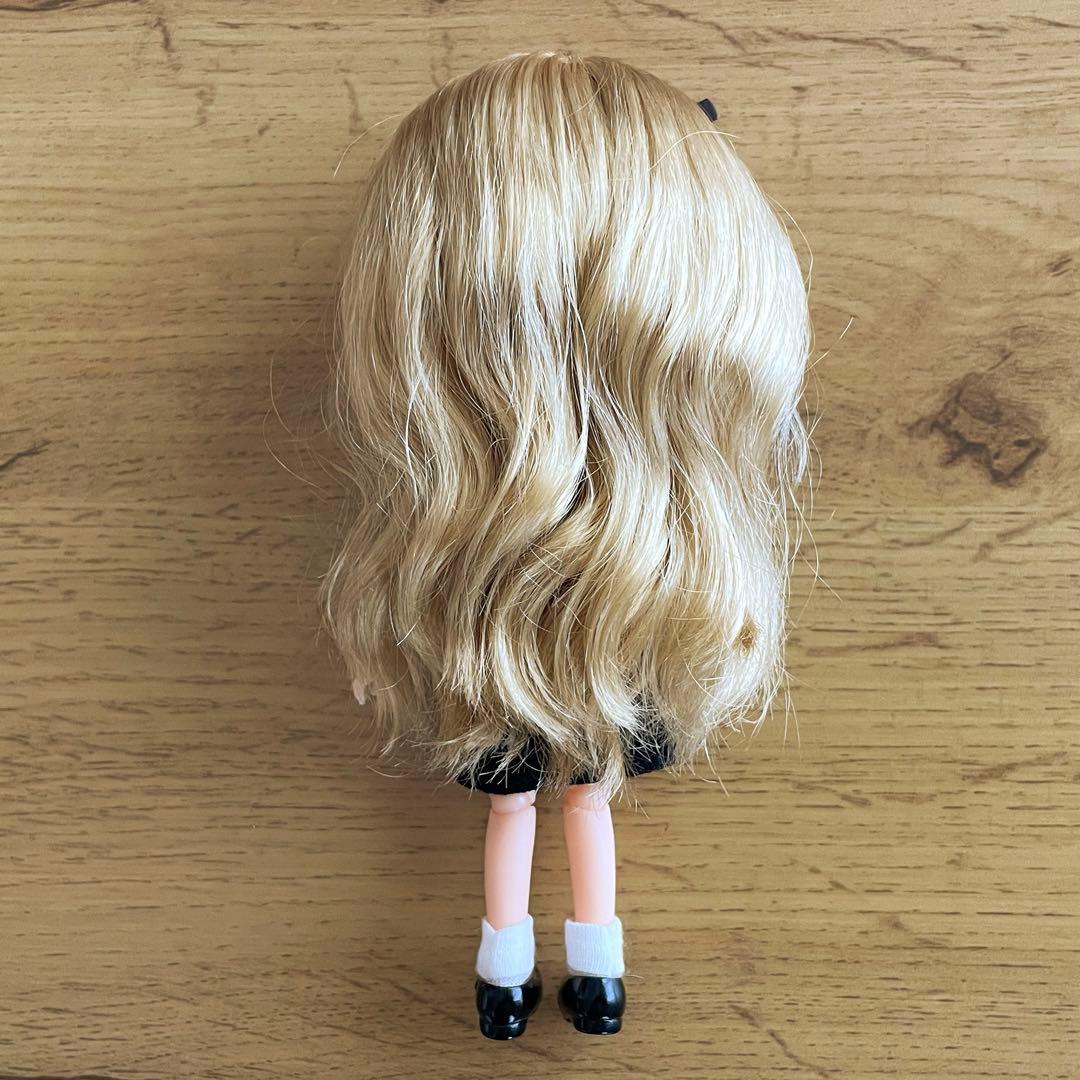 ポップマートブライス　カスタム　本体のみ