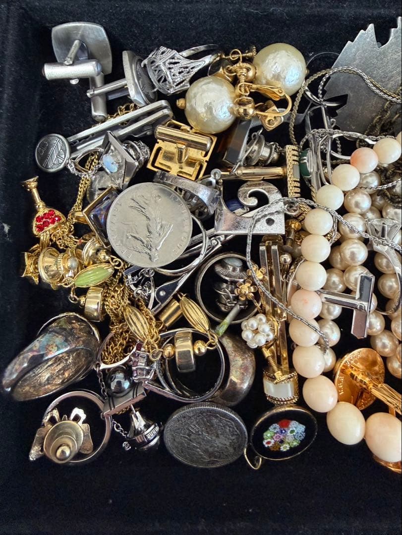 W*E様 遺品整理TASAKI SHINJU & MIKIMOTO ジュエリーセ