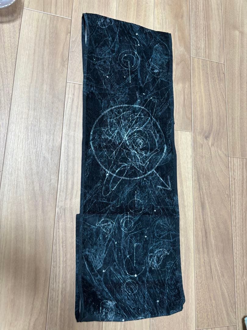 美品)Ado ペンライト & Tシャツ セット 値下げ可能です