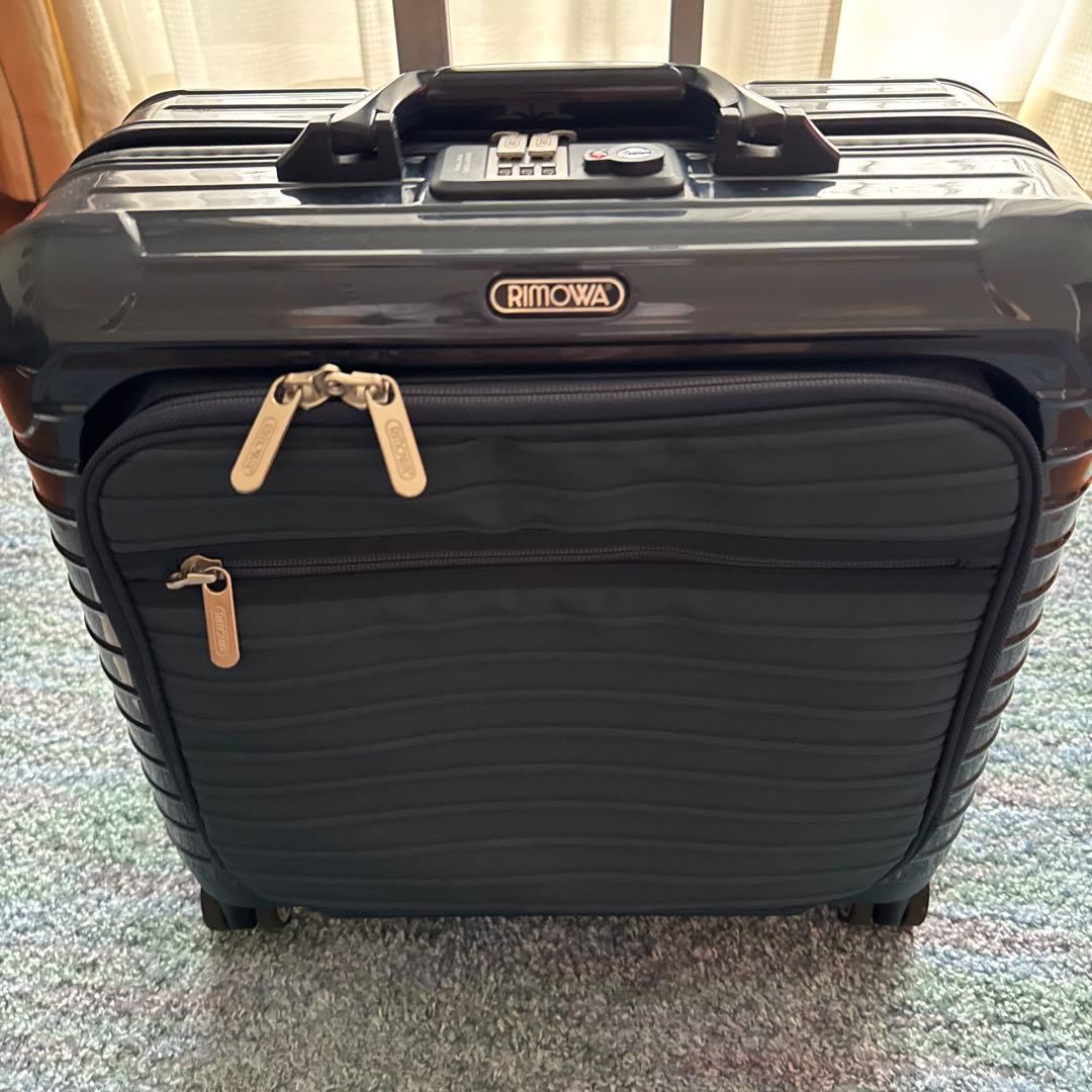 RIMOWA Salsa Deluxe Hybrid Business 23L