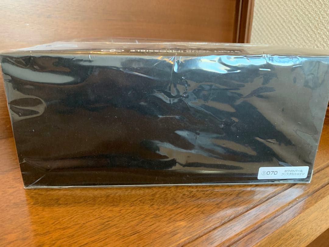 トヨタ TOYOTA ミニカー ハリアー1/30スケール　ダイキャスト製　非売品