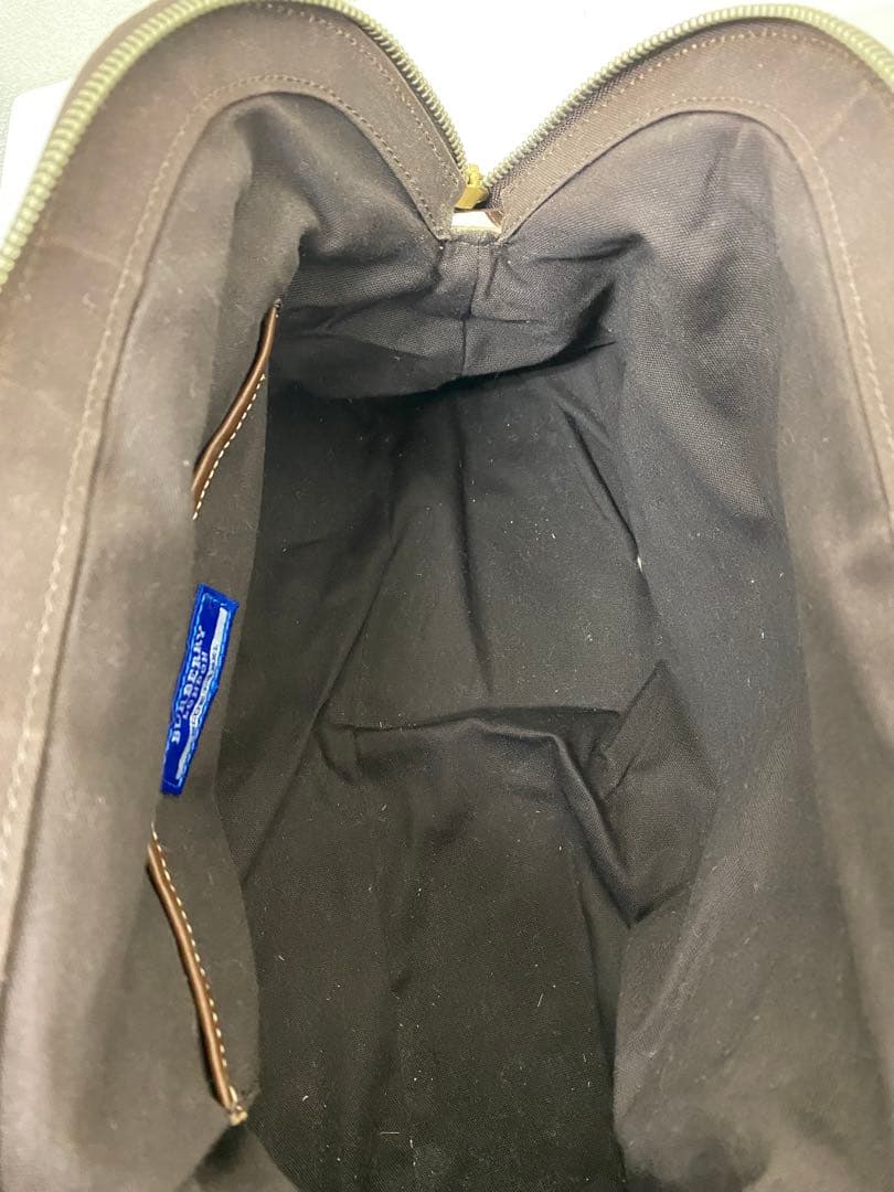 3-3202 Burberry ブルーレーベルのノバチェック柄キャンバス