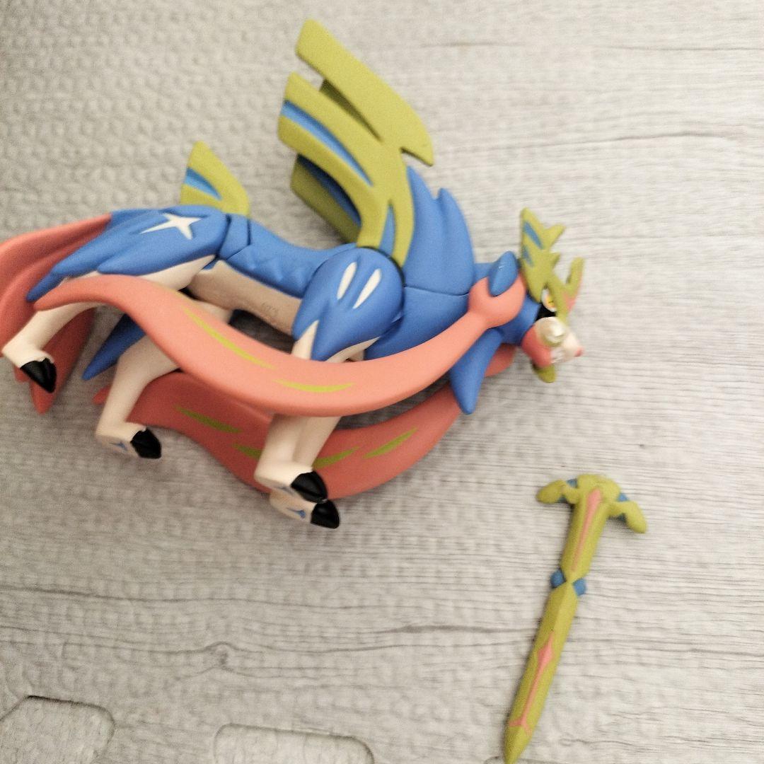 モンコレ フィギュア