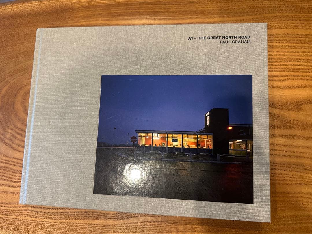 芸術写真 Paul Graham A1 The Great North Road Paul Graham. Company Representative, Leeming Services, North