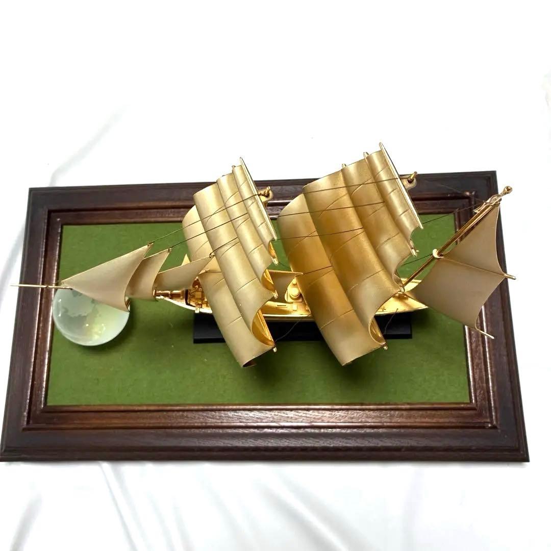 美術工芸品「咸臨丸」　金属製帆船　 ガラスケース付き