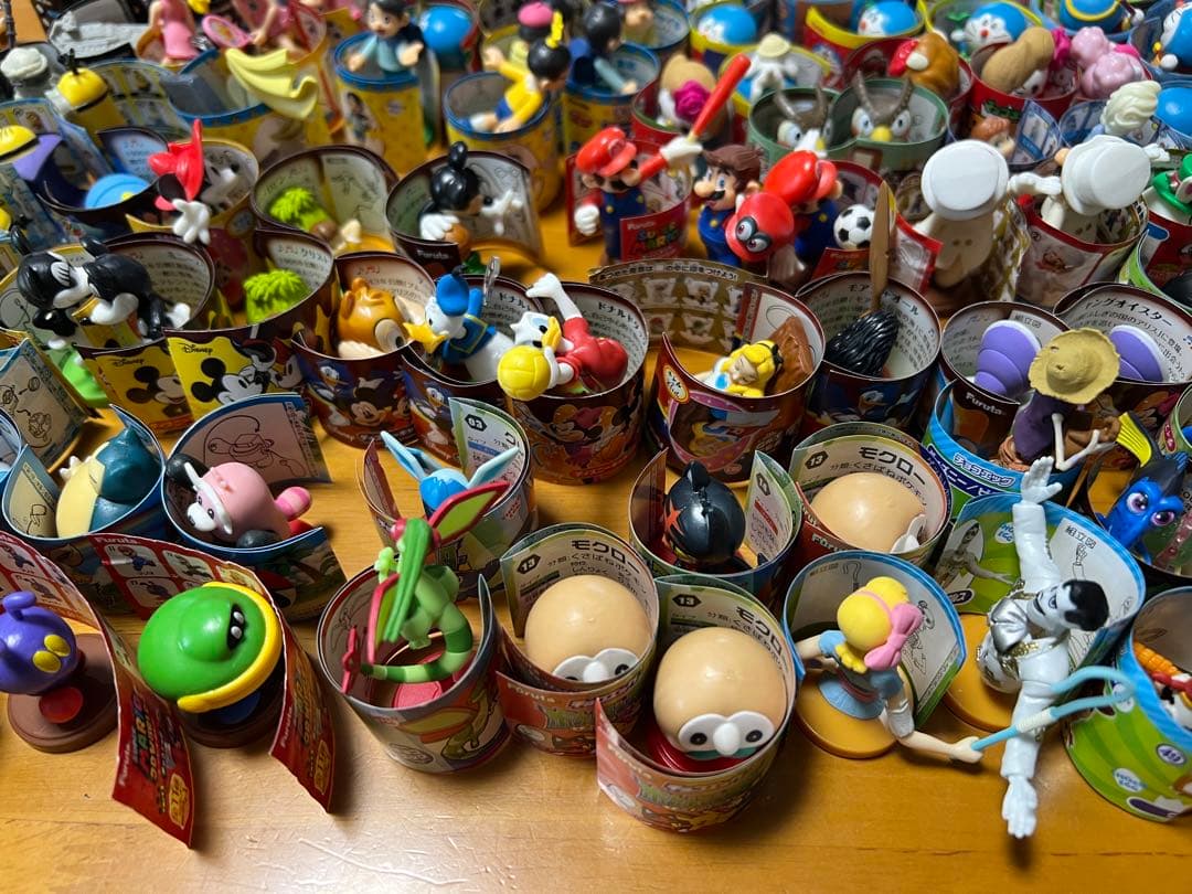 チョコエッグ　ミニフィギュア　156点　大量　まとめ売り