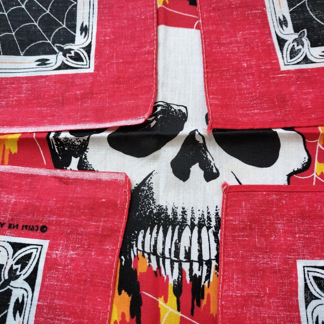 スカル柄　ヴィンテージ　バンダナ