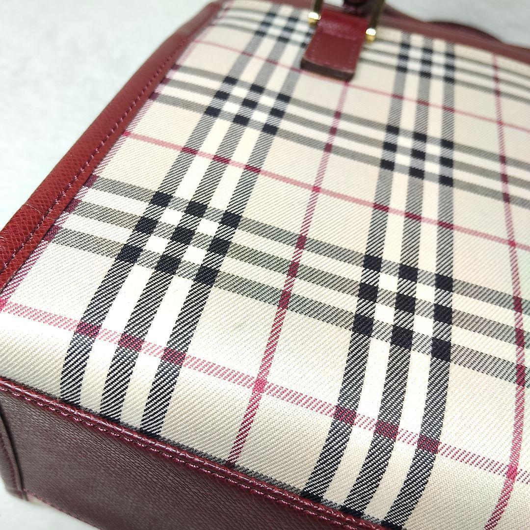 高級 バーバリー サフィアーノレザー ノバチェック ハンドバック