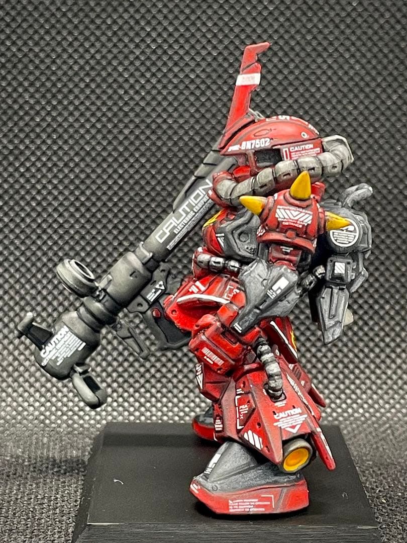 【送料無料/匿名配送】ガンダムコンバージ ザクIIジョニーライデン機 リペイント