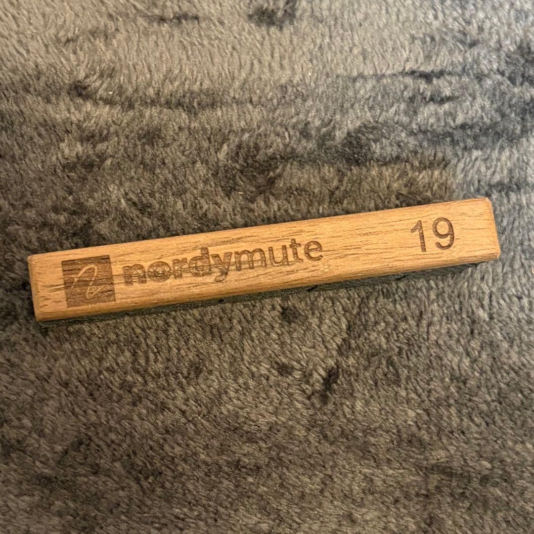 NORDSTRAND NordyMute 4 Walnut 19mm ベース - PERDIBUTOR.HU