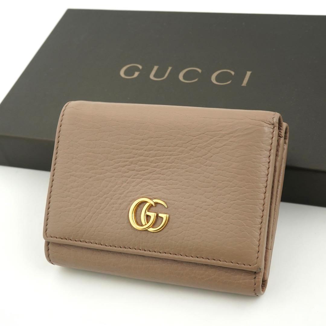 ✨未使用展示品✨GUCCI ミニ財布マーモント二つ折りエンボスロゴGG