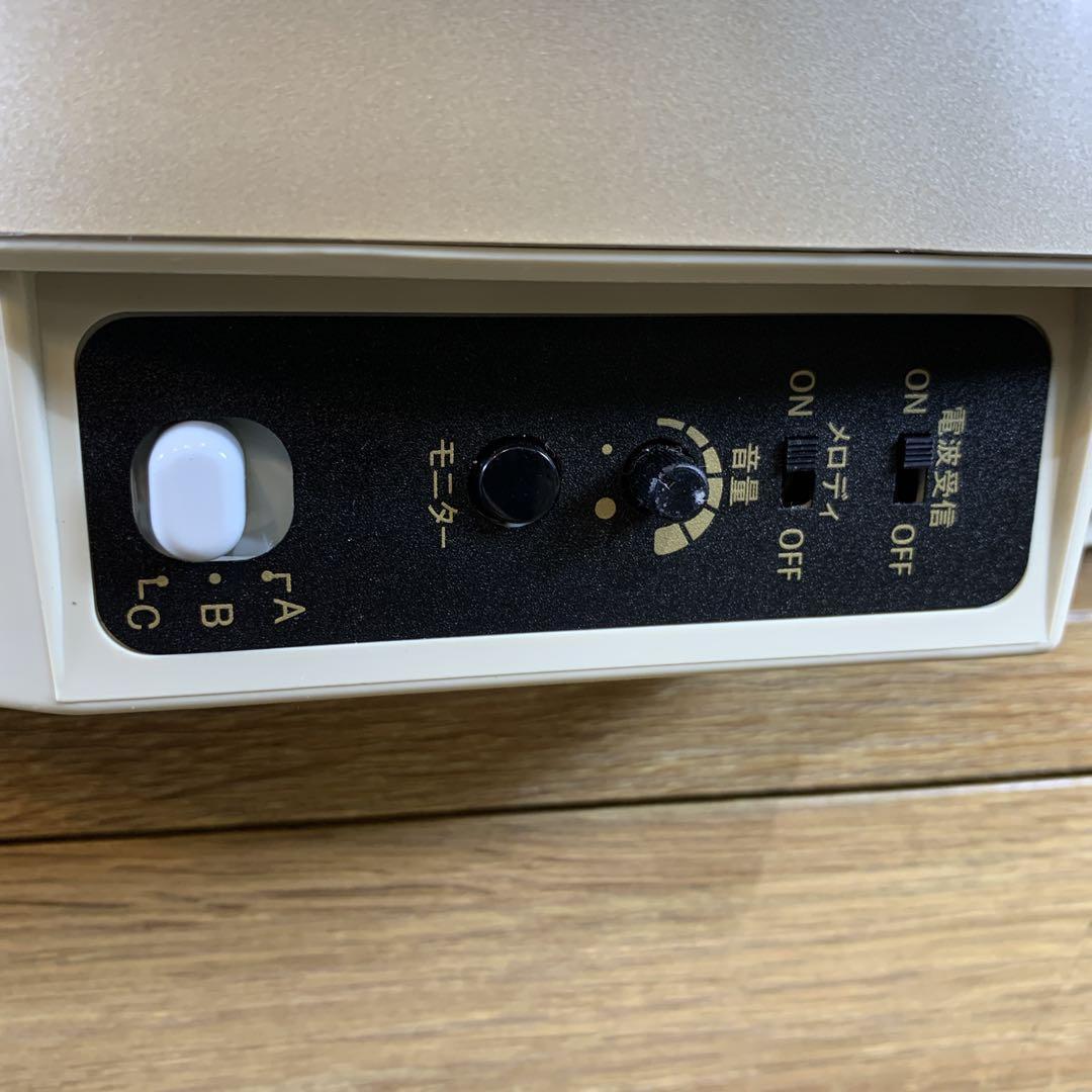 生産終了品　CITIZEN　電波掛時計 パルミューズクイーンダムN 4MN484