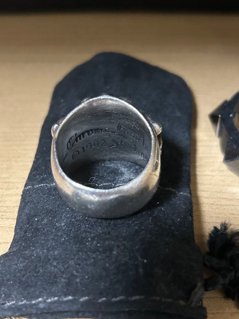 傷有クロムハーツキーパーリング＆おまけバレンティノ