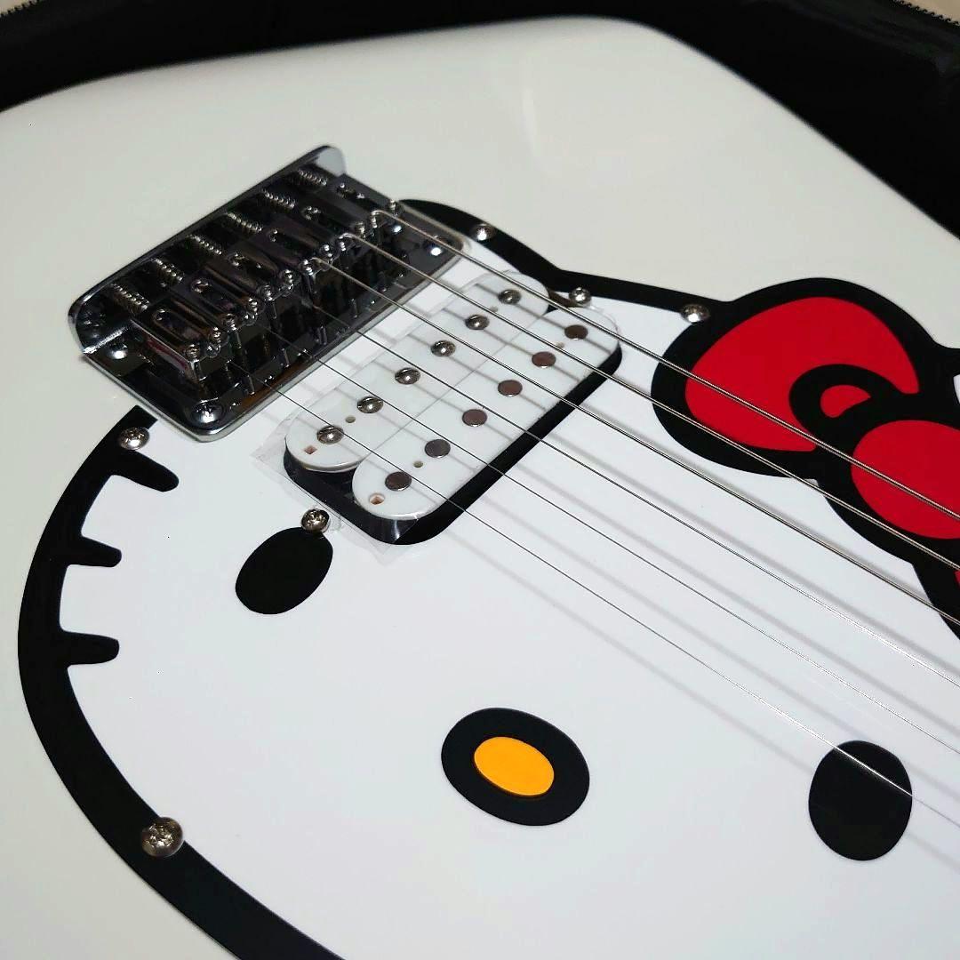 ギター Fender x Hello Kitty White Stratocaster