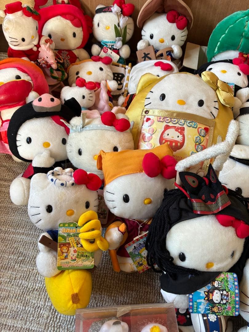 ハローキティ ぬいぐるみ 限定品27個セットタグあり 激レア