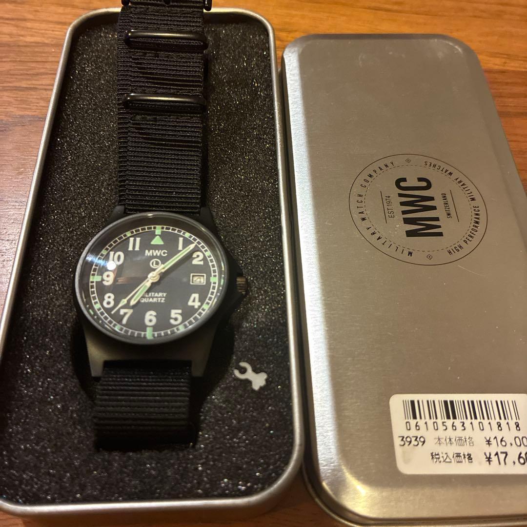 MWC Military Quartz 腕時計 ブラック