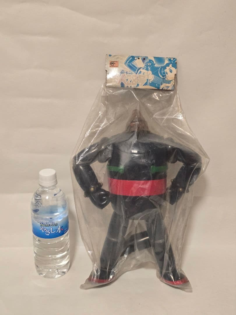 鉄人28号 ブラック 2003年当時物ソフビ 背中ロケット片側外れ有 未開封