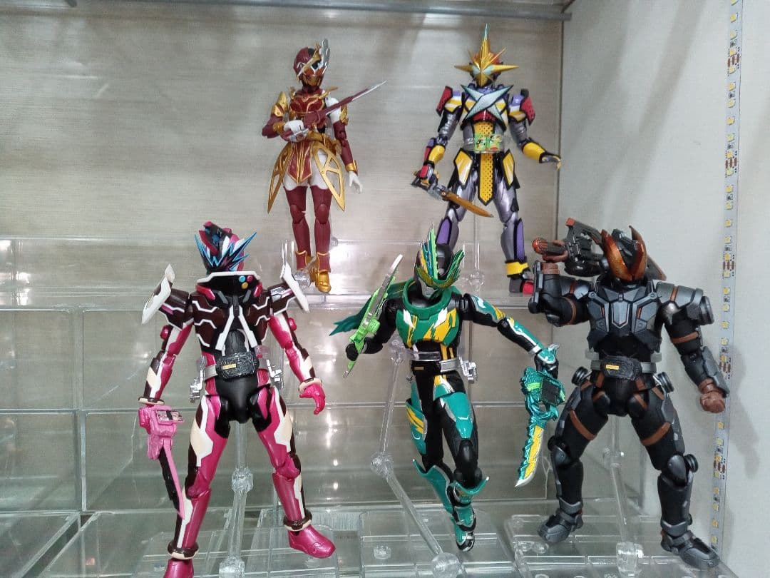仮面ライダーフィギュアーツS.H.Figuarts 5体セット