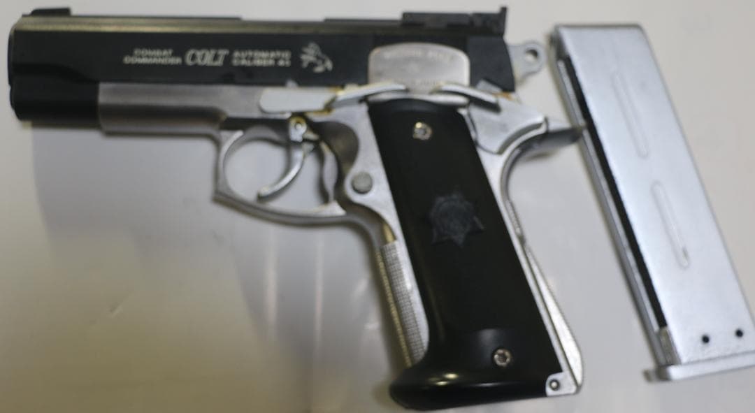 WA製ABS樹脂ガスガン　コルト　コンバットコンダー　カスタム　ASGK合法品