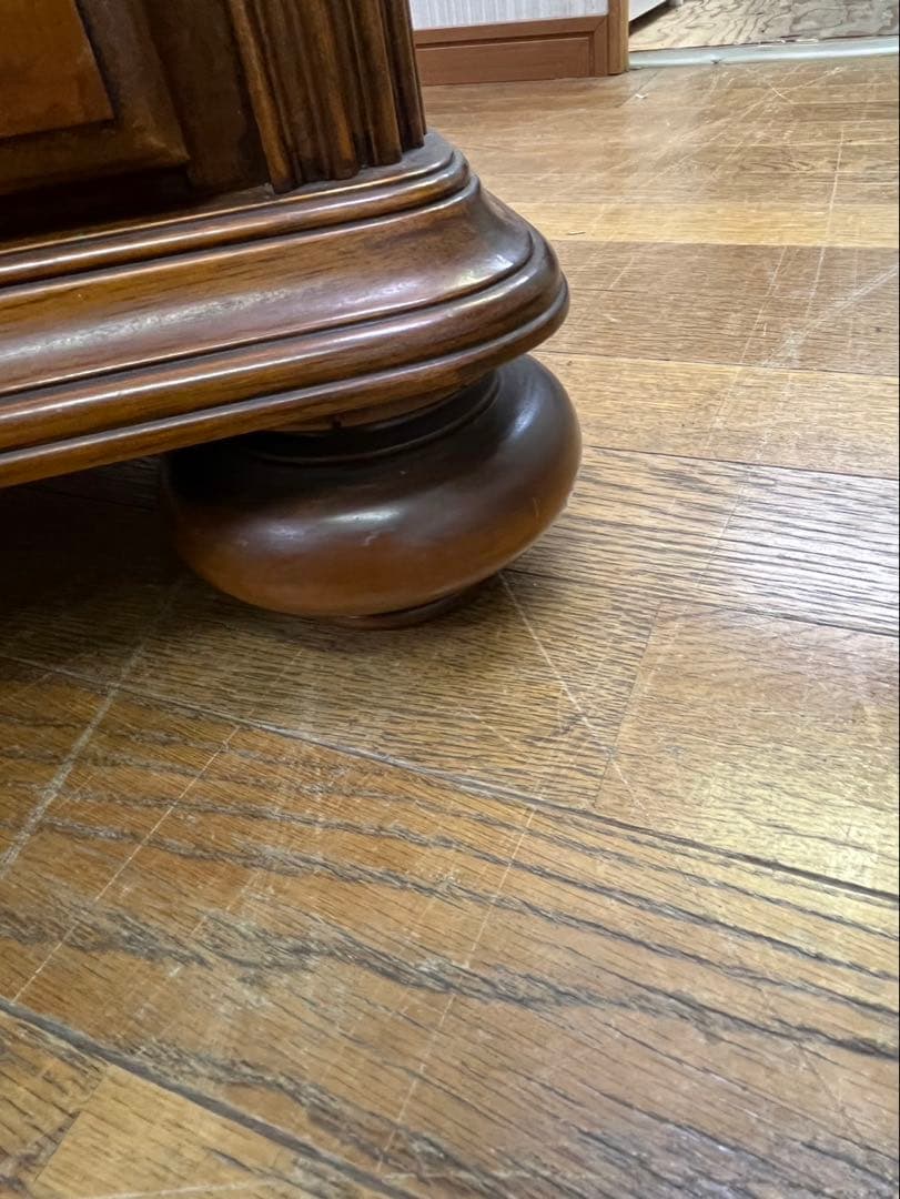 キュリオケース コレクションボード カップボード 輸入家具 木製 鍵