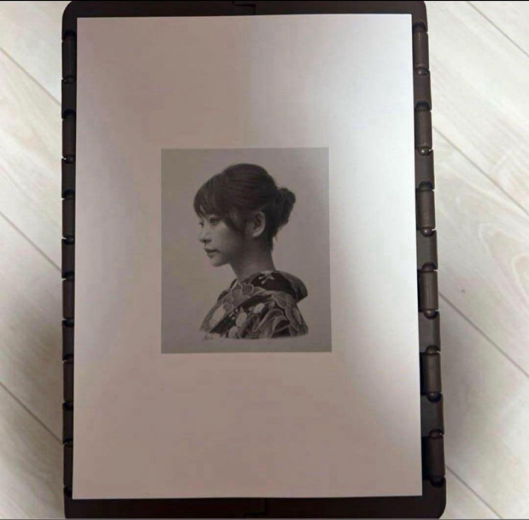 直筆サイン入 新品未読 岡靖知 鉛筆画集 - メルカリ