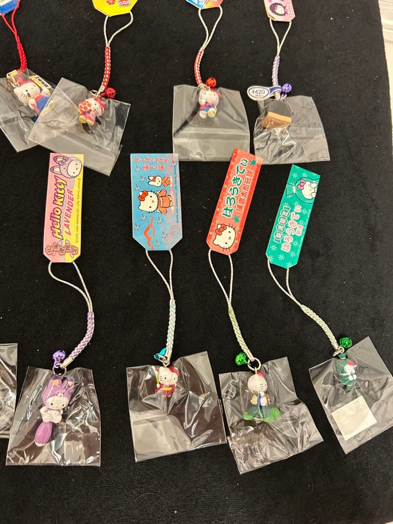 ご当地ハローキティ ストラップ 87個 まとめ売り　未使用