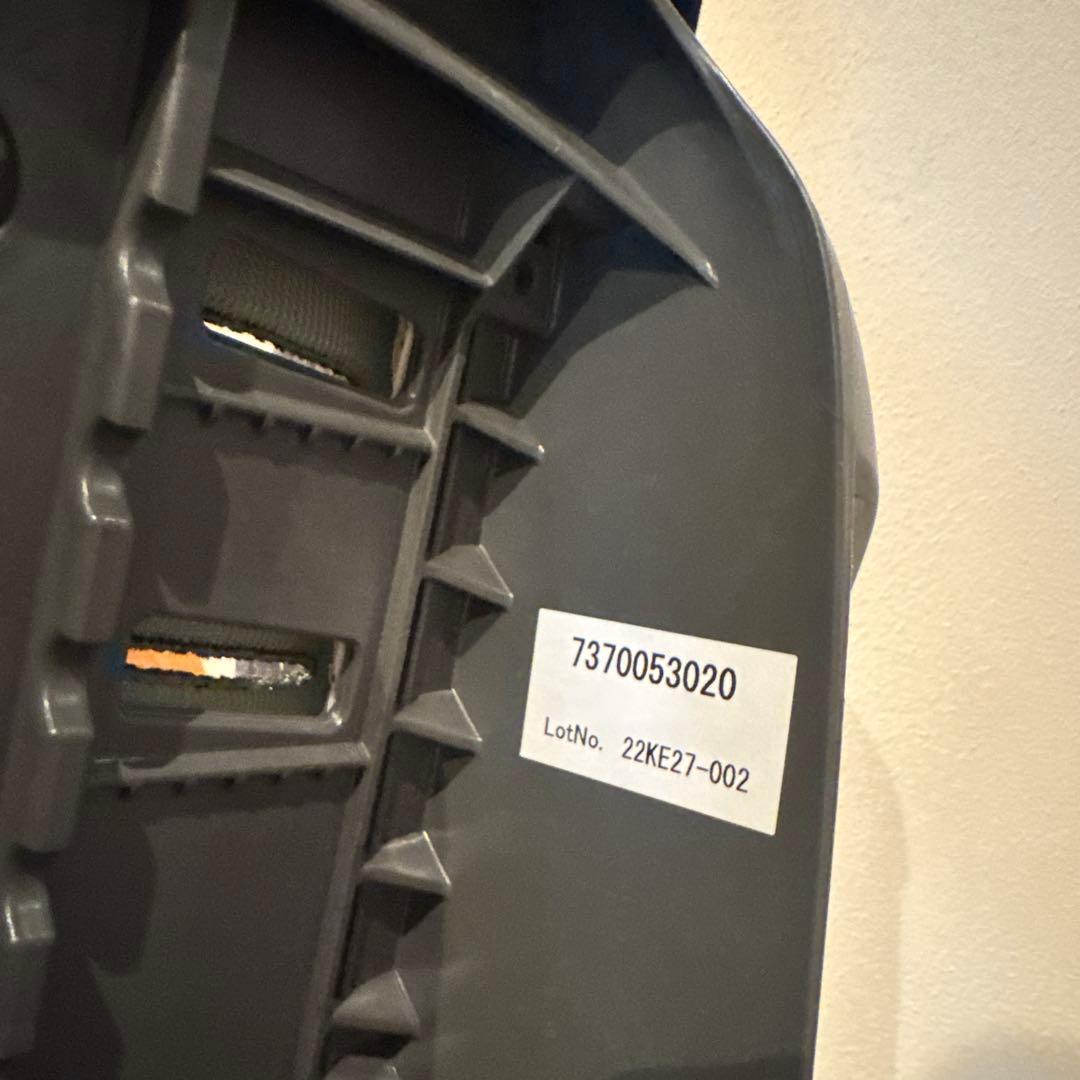 レクサス純正　チャイルドシート　isofix