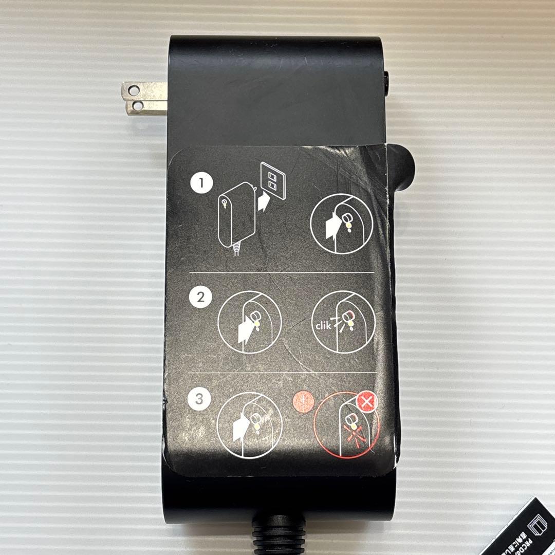 美品 ダイソン Dyson Airstrait ストレイトナー HT01