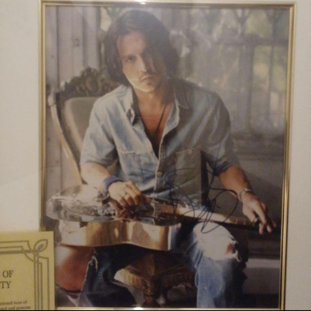 ジョニー・デップ 直筆サイン フレーム付き