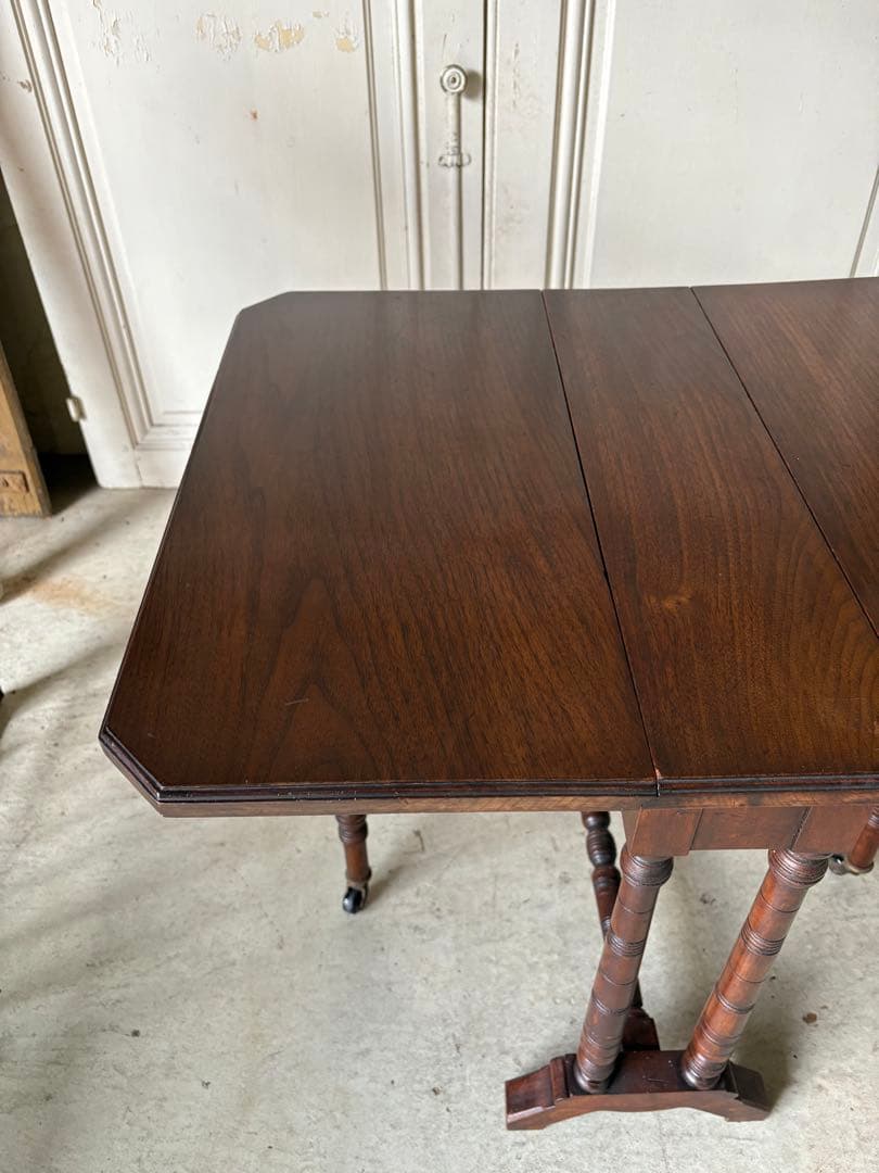 バタフライテーブル/ゲートレッグテーブル