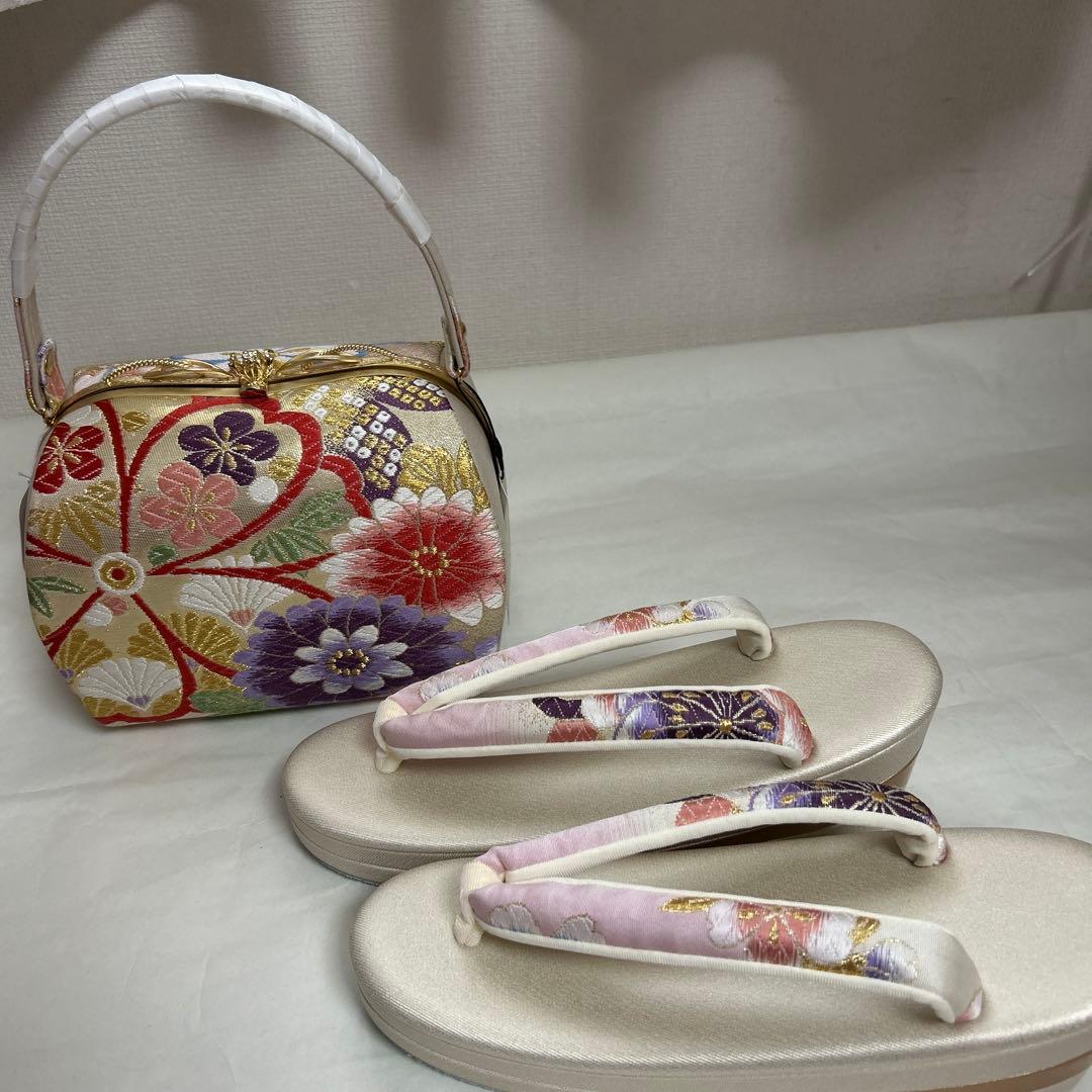 きょうこNo.38 和装　草履、バッグセット　　正絹　帯地　新品未使用