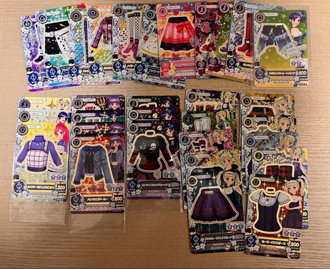 アイカツカードまとめ売り 旧あり 350枚↑未開封 藤堂ユリカ ファイル