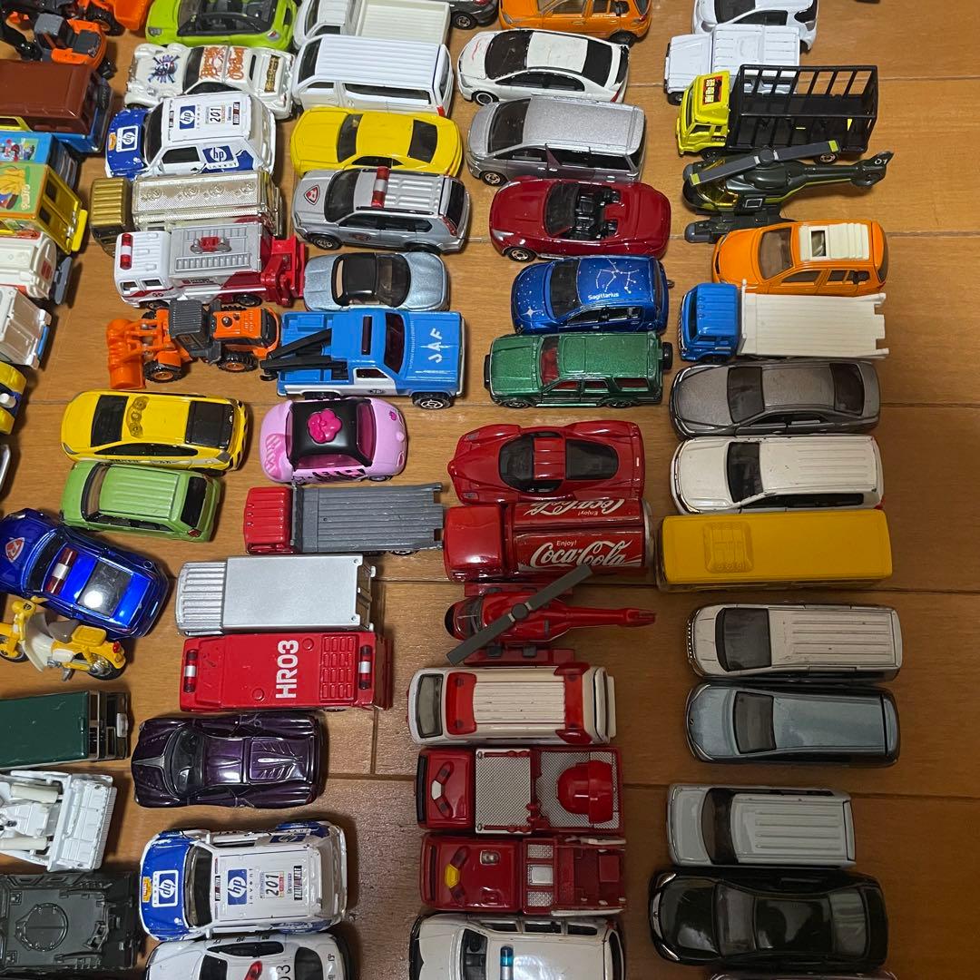 トミカ まとめ売り 200台以上