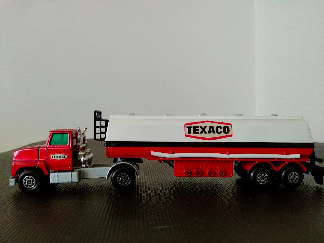 【美品・絶版】マッチボックス スーパーキング ARTICULATEDタンカー