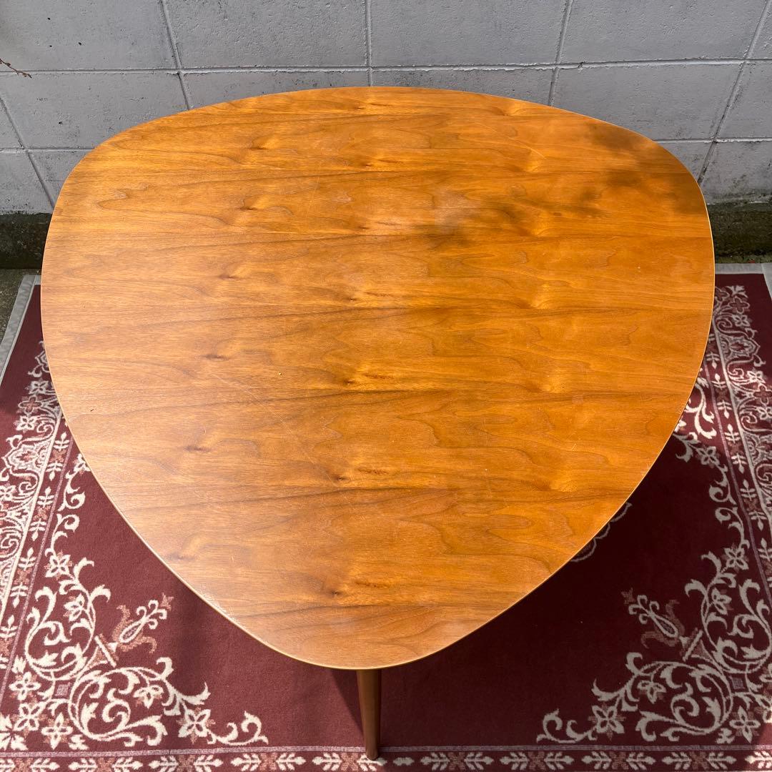 北欧デザイン◾️noce ノーチェ 木製家具 三角テーブル ダイニングテーブル