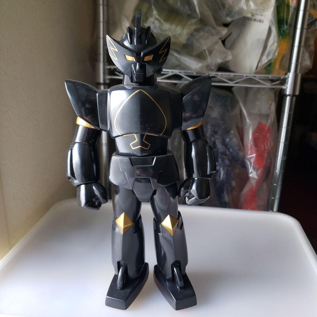 工匠堂　ソフビ　ギンガイザー　ロボットフィギュア 　黒　ブラック 工匠堂 ソフビ ギンガイザー 割引 工匠堂 ソフビ ギンガイザー