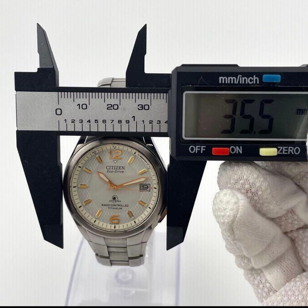 【稼働】シチズン　チタン　アテッサ　エコドライブ　ソーラー　腕時計　デイト