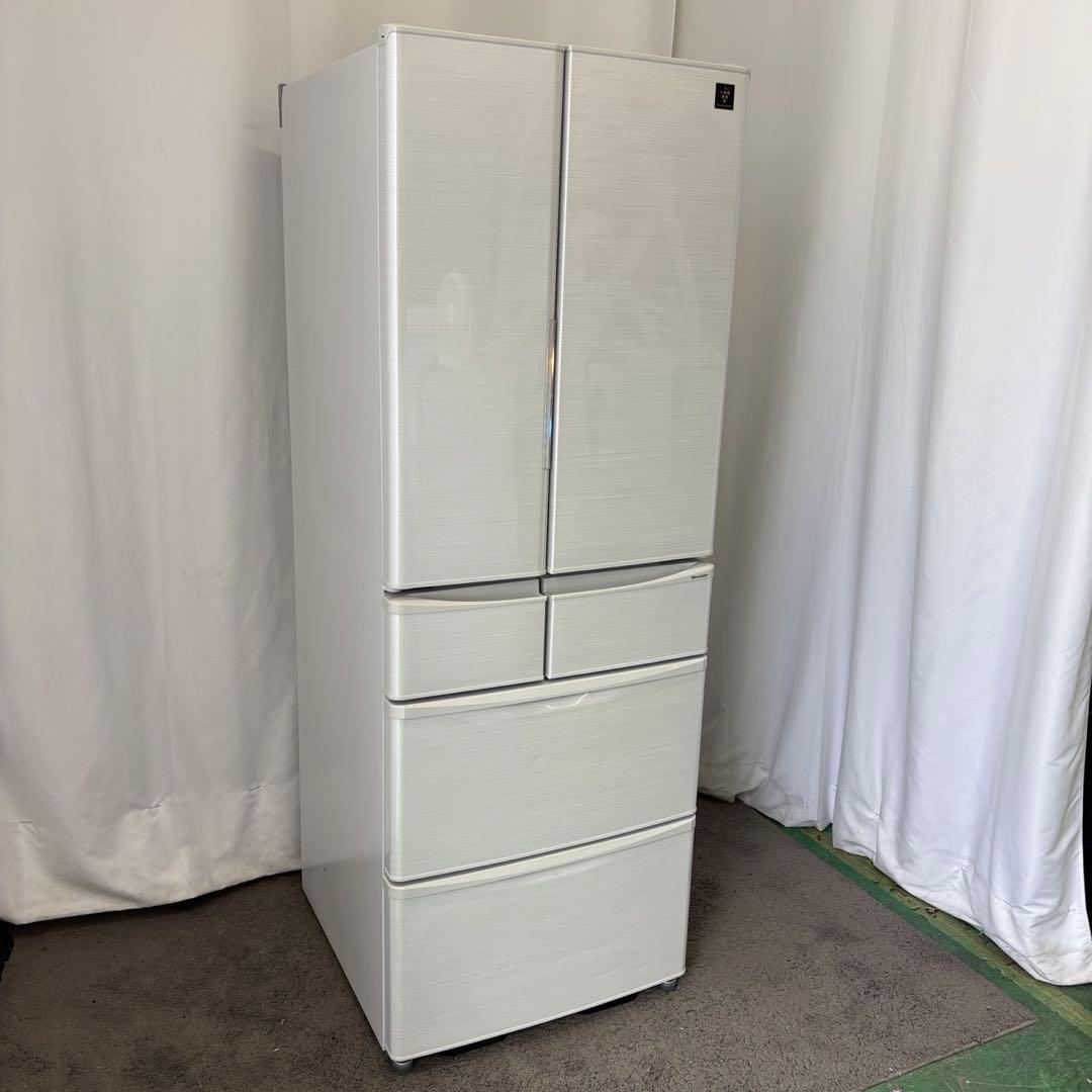 789　シャープ　冷蔵庫　設置無料　400-500L　観音開き　白　綺麗　安い‼️