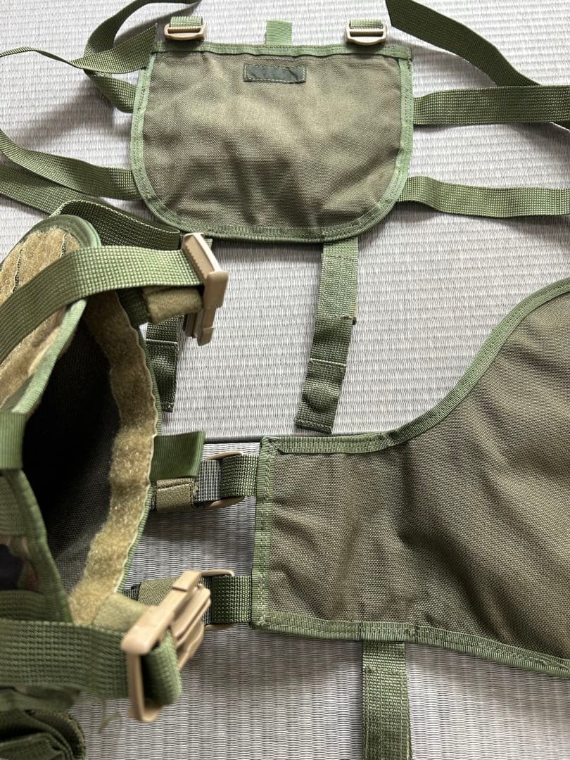 サバゲー ミリタリー A.O.S.E 迷彩 チェストリグ パーツ 未使用品
