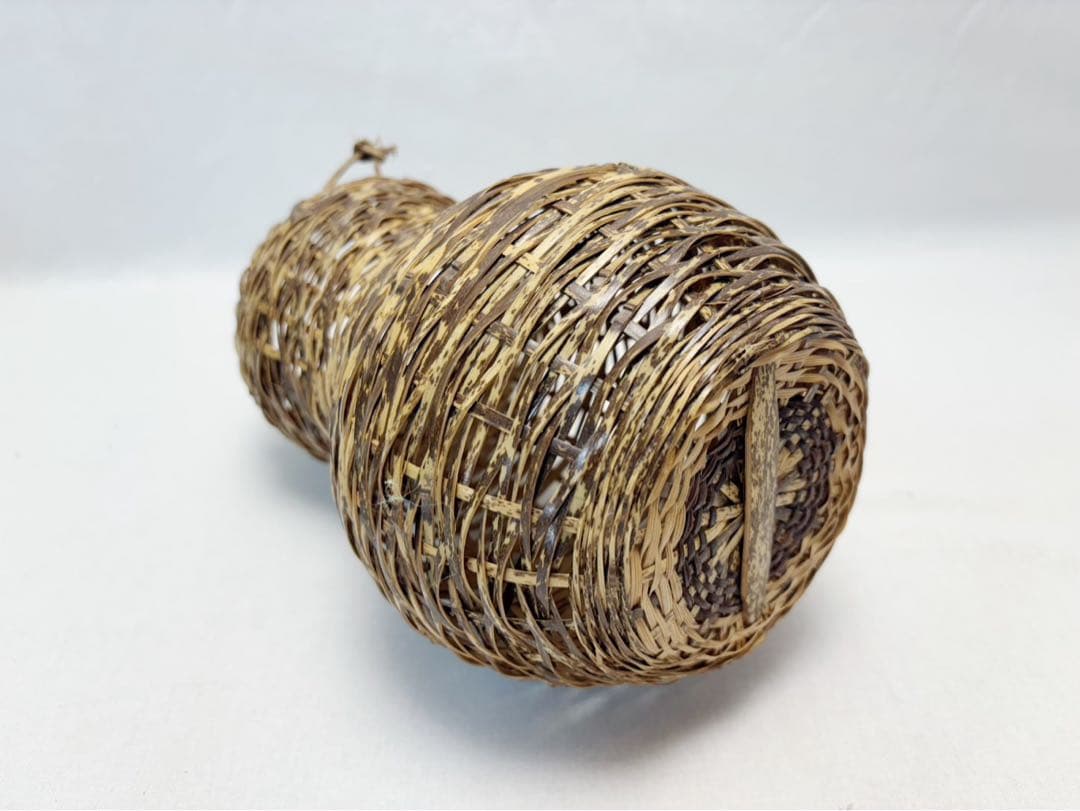 未使用 華道具 斑竹 瓢箪形 竹花入 掛置兼用 竹おとし付き 竹