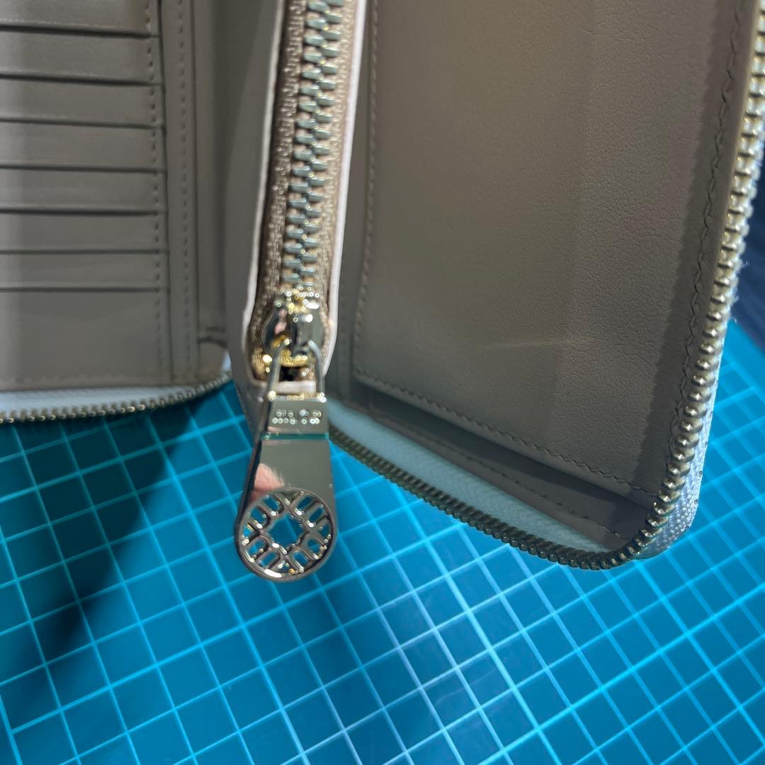 ムータ　トラベルウォレット　財布