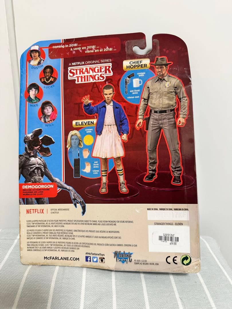 よしよし　ストレンジャーシングス　エル　イレブン　フィギュア