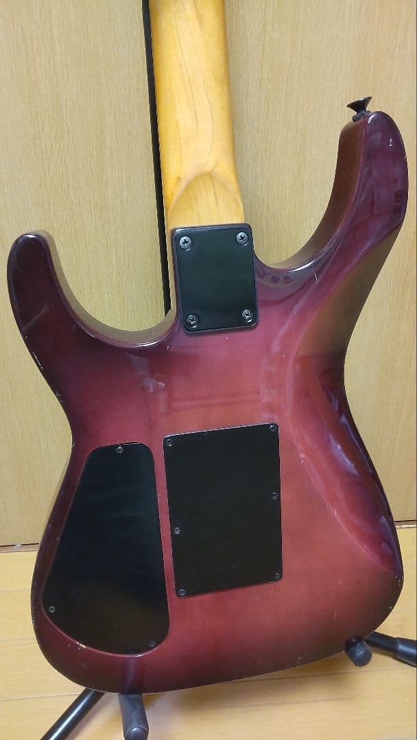 【ジャンク品】Charvel エレキギター パープル