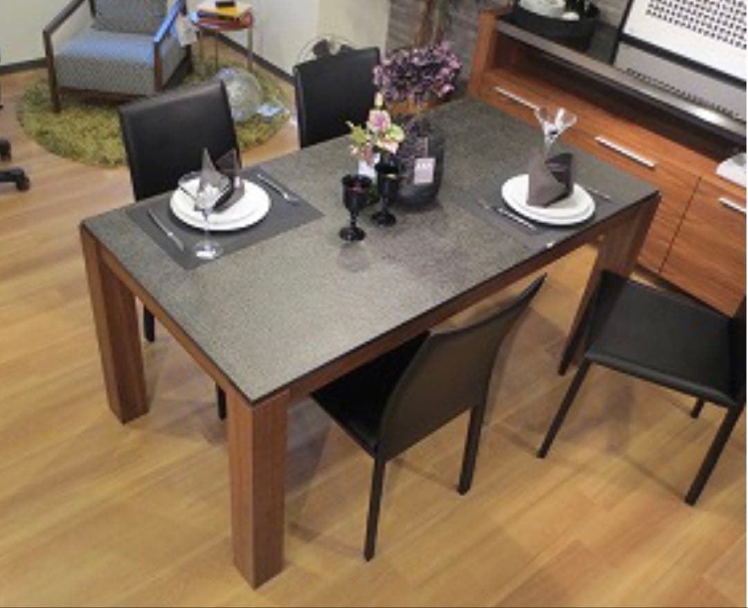 やー　御影石 × ウォールナット　ダイニングテーブル　クラスティーナ