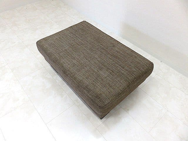 け*ん様 ボーコンセプト 「I.D.V.」オットマン　　　スツール/腰掛/チェア